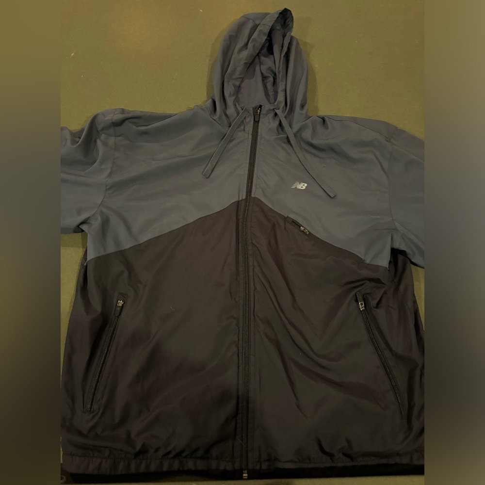 new balance windbreaker size xl